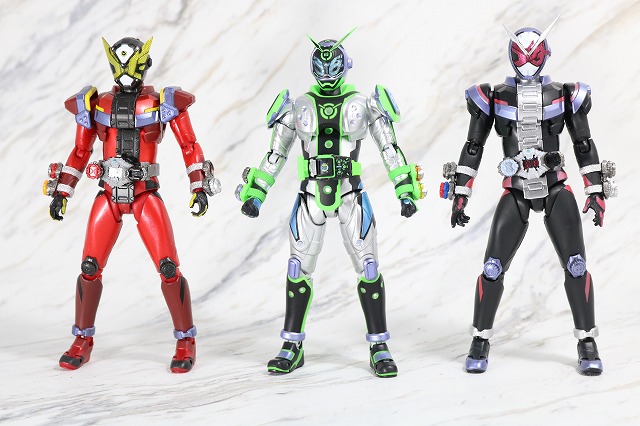 S.H.フィギュアーツ　仮面ライダーウォズ　レビュー　全身　仮面ライダージオウ　仮面ライダーゲイツ　比較