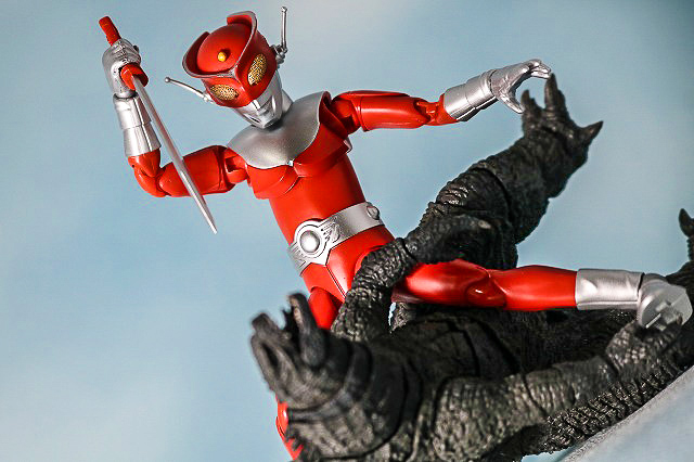 HAF　HERO ACTION FIGURE　レッドマン　レビュー　アクション　ゴジラ