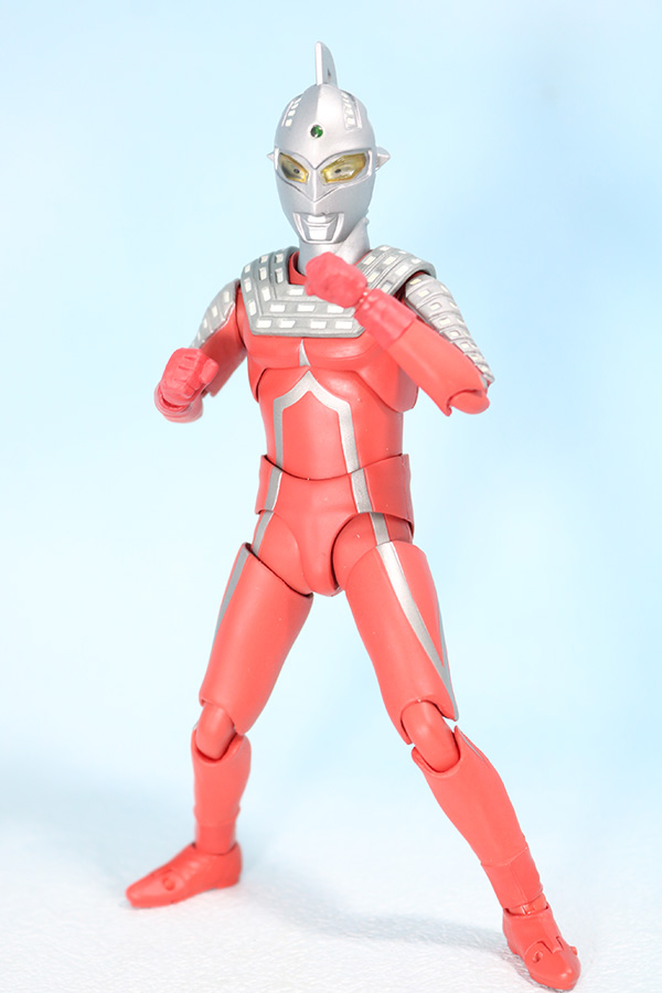 S.H.フィギュアーツ　ウルトラセブン　レビュー　アクション