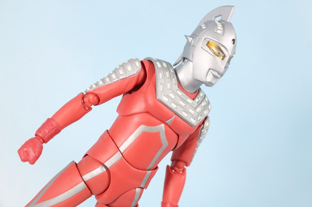 S.H.フィギュアーツ　ウルトラセブン　レビュー　アクション