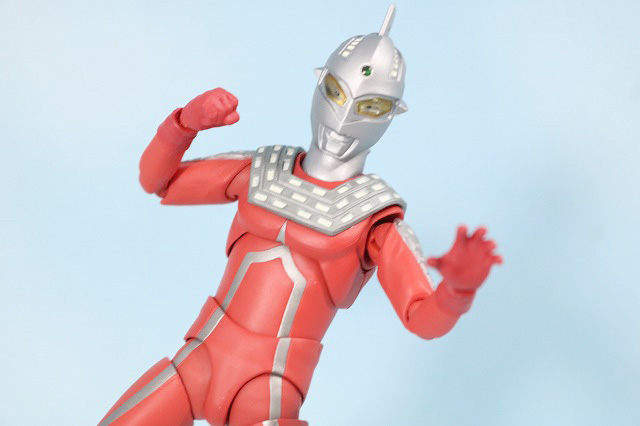 S.H.フィギュアーツ　ウルトラセブン　レビュー　アクション