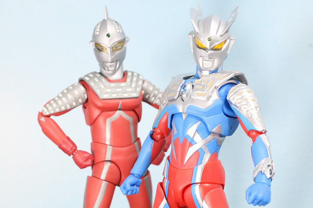 S.H.フィギュアーツ　ウルトラセブン　レビュー　アクション　ウルトラマンゼロ