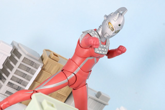 S.H.フィギュアーツ　ウルトラセブン　レビュー　アクション