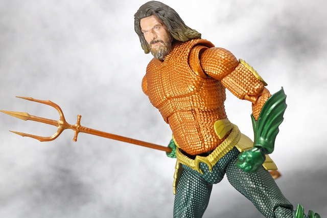 MAFEX　アクアマン　単独映画Ver　レビュー　アクション