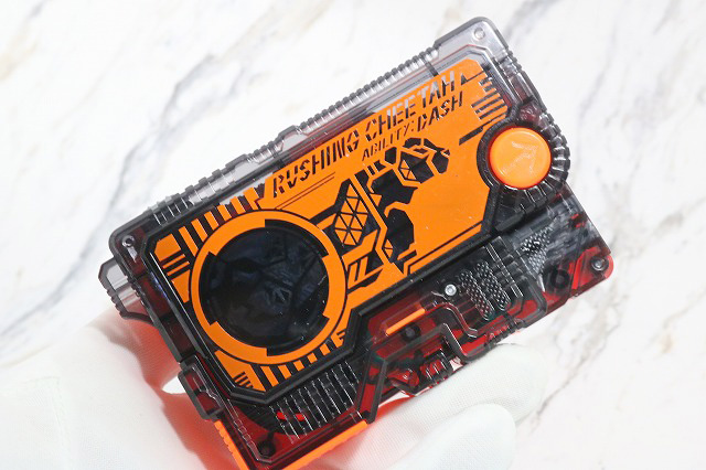 DXプログライズホルダー　ラッシングチータープログライズキー　レビュー