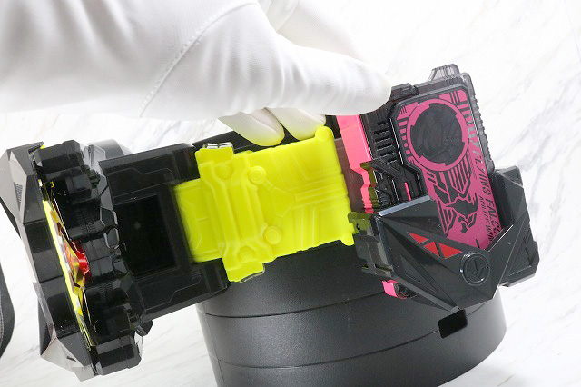 DXプログライズホルダー　ラッシングチータープログライズキー　レビュー