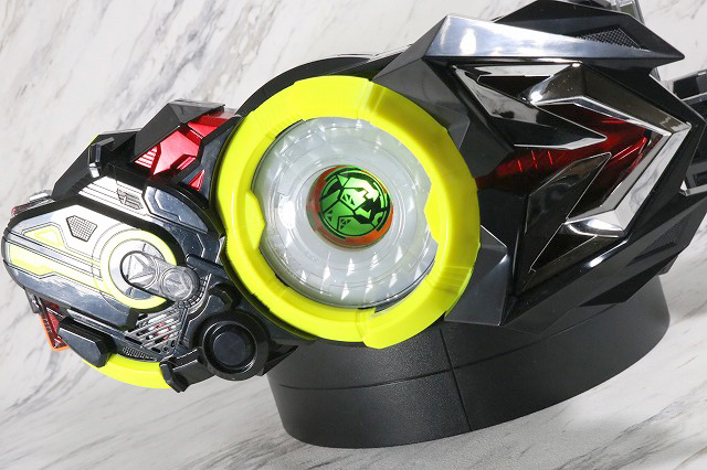 DXプログライズホルダー　ラッシングチータープログライズキー　レビュー　ゼロワンドライバー