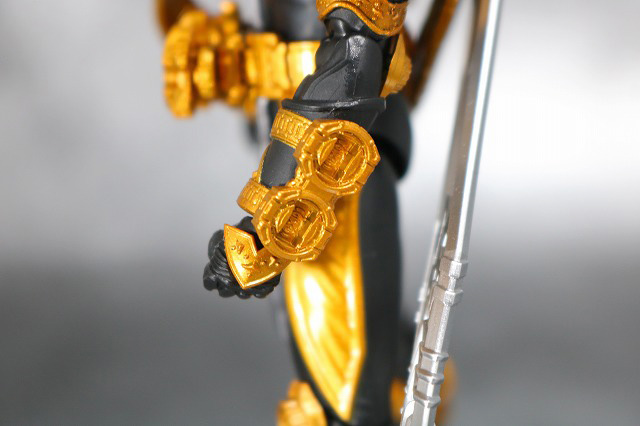 S.H.フィギュアーツ　仮面ライダーオーマジオウ　レビュー　全身