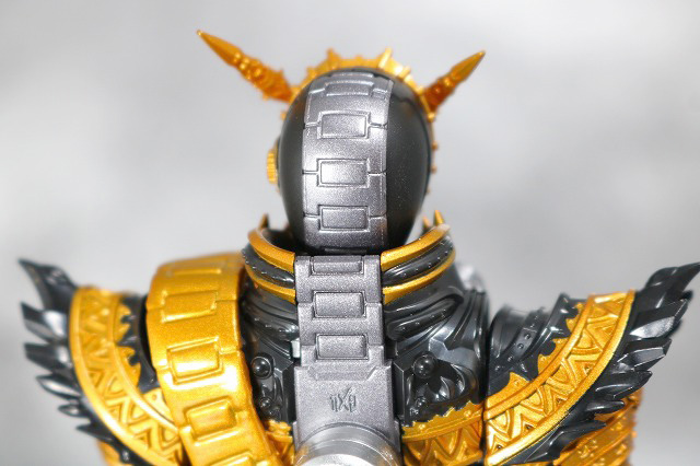 S.H.フィギュアーツ　仮面ライダーオーマジオウ　レビュー　全身
