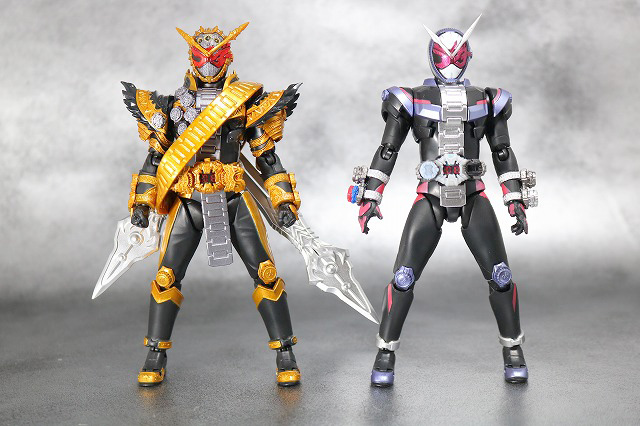 S.H.フィギュアーツ　仮面ライダーオーマジオウ　レビュー　全身　仮面ライダージオウ　比較