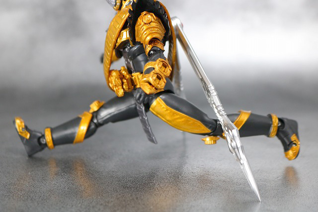 S.H.フィギュアーツ　仮面ライダーオーマジオウ　レビュー　可動範囲