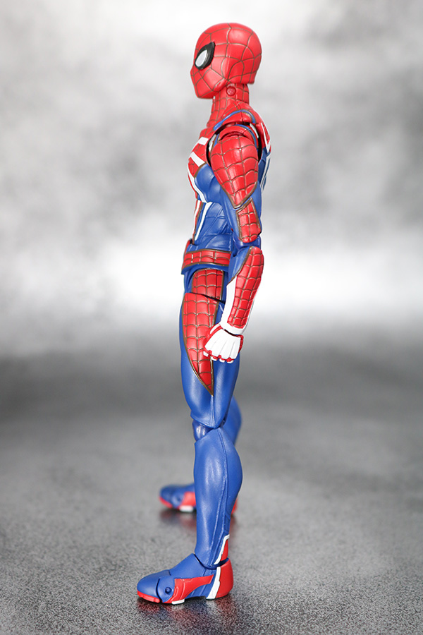 S.H.フィギュアーツ　スパイダーマン アドバンス・スーツ（Marvel's Spider-Man）　レビュー　全身