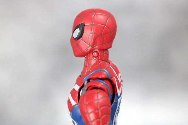 S.H.フィギュアーツ　スパイダーマン アドバンス・スーツ（Marvel's Spider-Man）　レビュー　全身