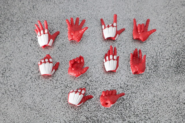 S.H.フィギュアーツ　スパイダーマン アドバンス・スーツ（Marvel's Spider-Man）　レビュー　付属品　手首