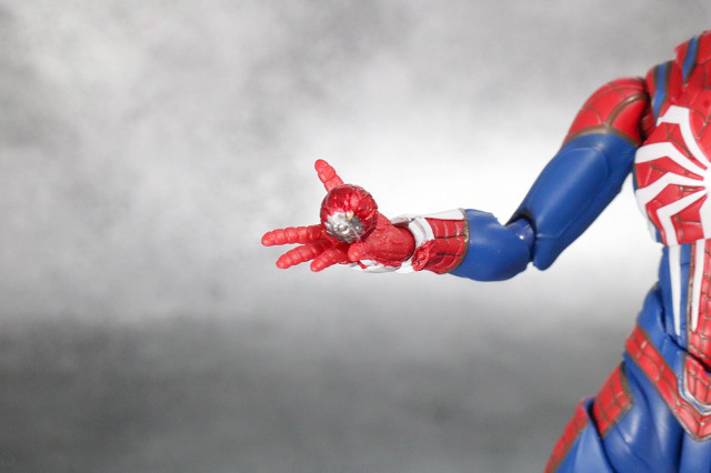 S.H.フィギュアーツ　スパイダーマン アドバンス・スーツ（Marvel's Spider-Man）　レビュー　付属品　ウェブ・ボム