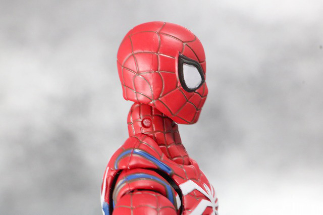 S.H.フィギュアーツ　スパイダーマン アドバンス・スーツ（Marvel's Spider-Man）　レビュー　付属品　差し替え頭部