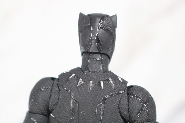 MAFEX　ブラックパンサー　レビュー　全身