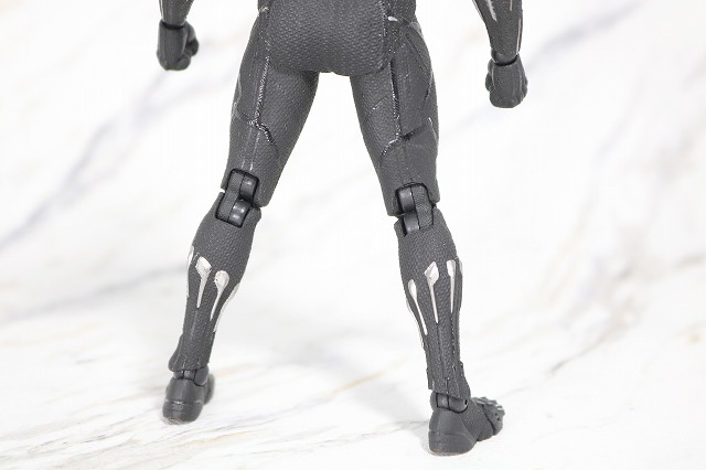 MAFEX　ブラックパンサー　レビュー　全身