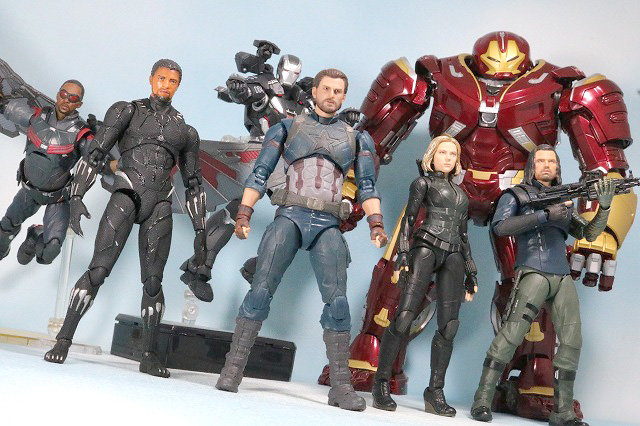 MAFEX　ブラックパンサー　レビュー　アクション　S.H.フィギュアーツ　キャプテンアメリカ　ブラックウィドウ　ファルコン　バッキー　ウォーマシン マーク4　ハルクバスター