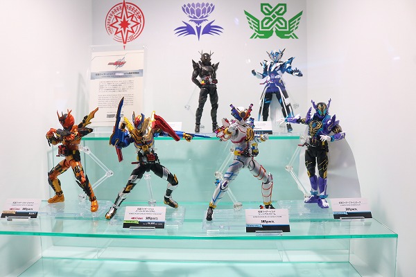 S.H.フィギュアーツ　仮面ライダービルド ジーニアスフォーム