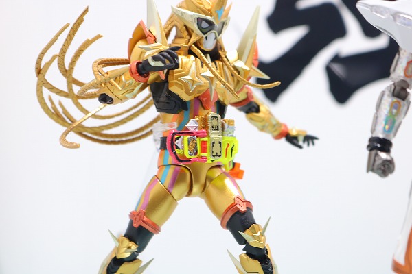 S.H.フィギュアーツ　仮面ライダーエグゼイド ムテキゲーマー