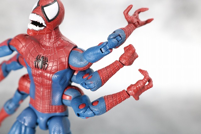 マーベルレジェンド　ドッペルゲンガー　スパイダーマン　レビュー　可動範囲