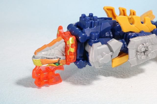 ミニプラ　キシリュウネプチューン　モサレックス　ディメボルケーノ　スピノサンダー　合体