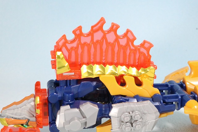 ミニプラ　キシリュウネプチューン　モサレックス　ディメボルケーノ　スピノサンダー　合体