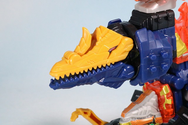 ミニプラ　キシリュウネプチューン　モサレックス　ディメボルケーノ　スピノサンダー　合体