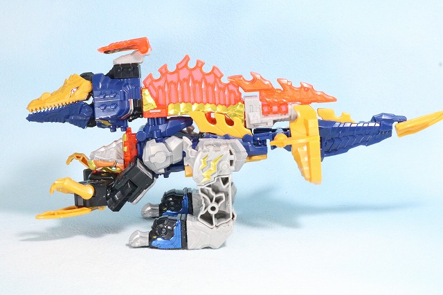 ミニプラ　キシリュウネプチューン　スピノサンダー　レビュー　全身