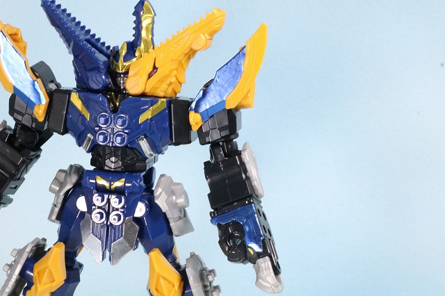 ミニプラ　キシリュウネプチューン　レビュー　全身