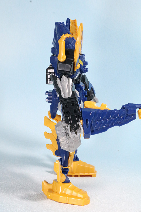 ミニプラ　キシリュウネプチューン　レビュー　全身