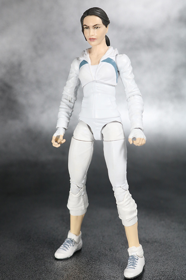 マーベルレジェンド　コリーン　ザ・ディフェンダーズ　レビュー　全身