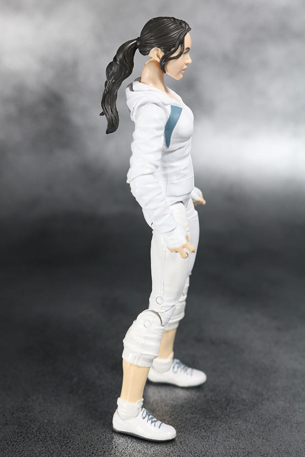 マーベルレジェンド　コリーン　ザ・ディフェンダーズ　レビュー　全身