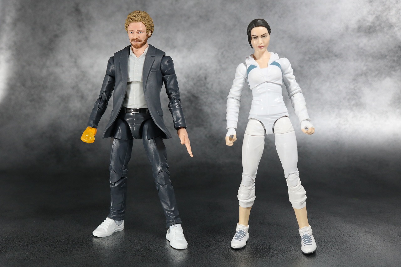 マーベルレジェンド　コリーン　ザ・ディフェンダーズ　レビュー　全身　アイアンフィスト　比較