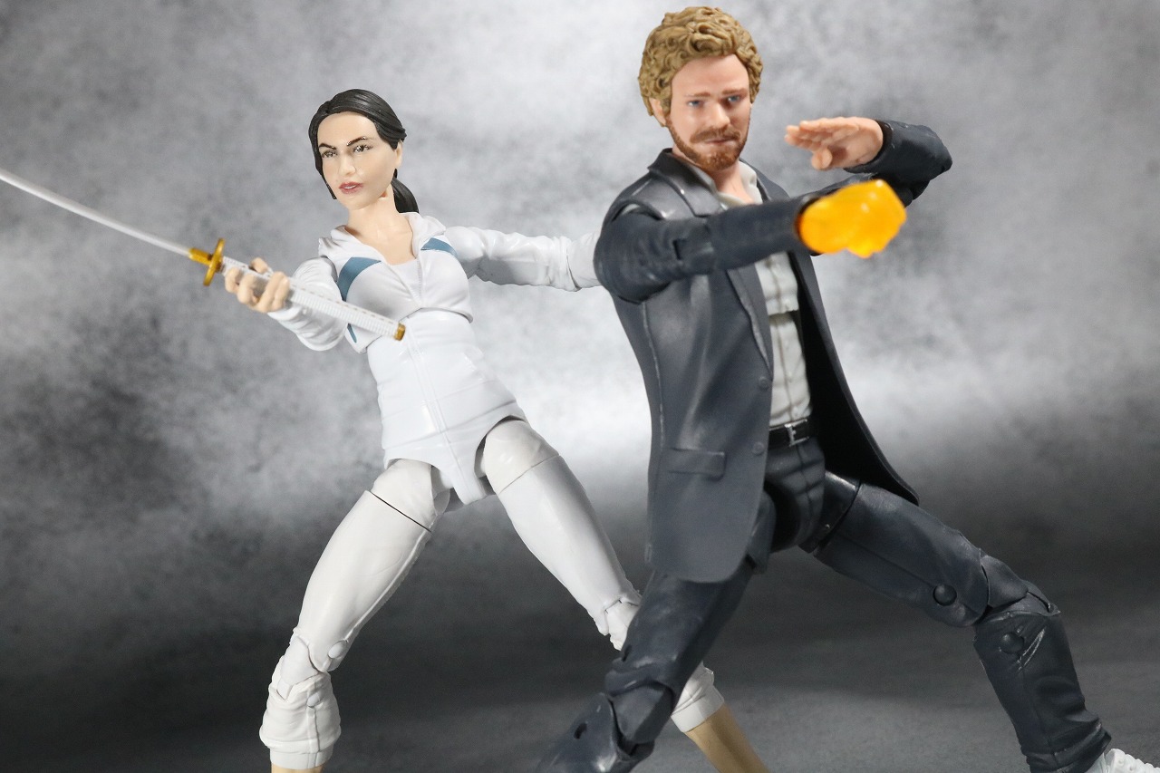 マーベルレジェンド　コリーン　ザ・ディフェンダーズ　レビュー　アクション　アイアンフィスト