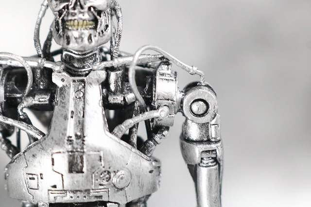 NECA　T-800　エンドスケルトン　ターミネーター2　レビュー　全身