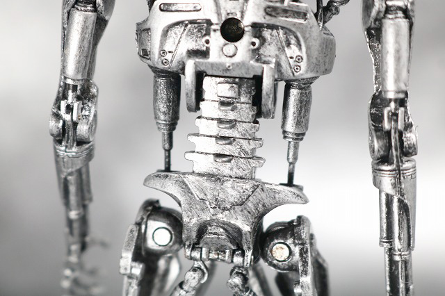 NECA　T-800　エンドスケルトン　ターミネーター2　レビュー　全身
