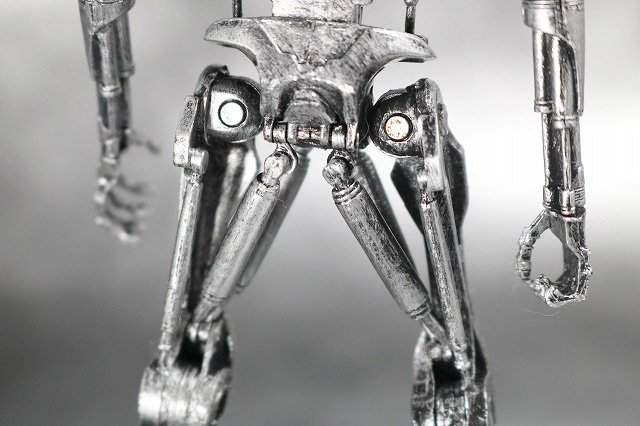 NECA　T-800　エンドスケルトン　ターミネーター2　レビュー　全身