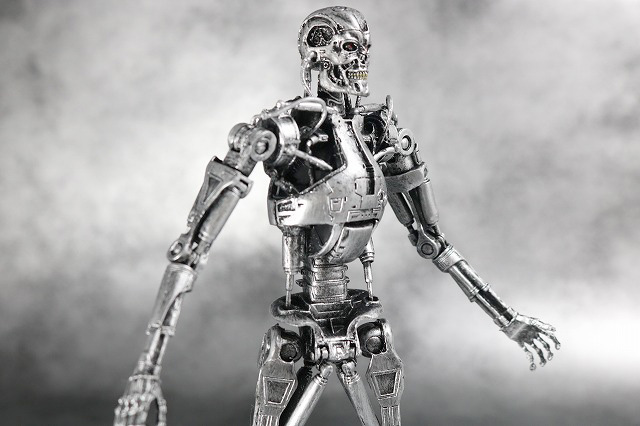 NECA　T-800　エンドスケルトン　ターミネーター2　レビュー　可動範囲