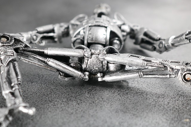 NECA　T-800　エンドスケルトン　ターミネーター2　レビュー　可動範囲