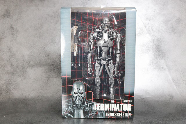 NECA　T-800　エンドスケルトン　ターミネーター2　レビュー　パッケージ