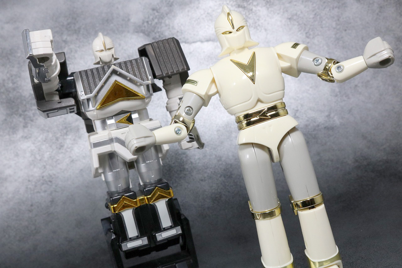 プラデラ　獣将ファイター　バトルカーク　レビュー　アクション　ホワイトカーク