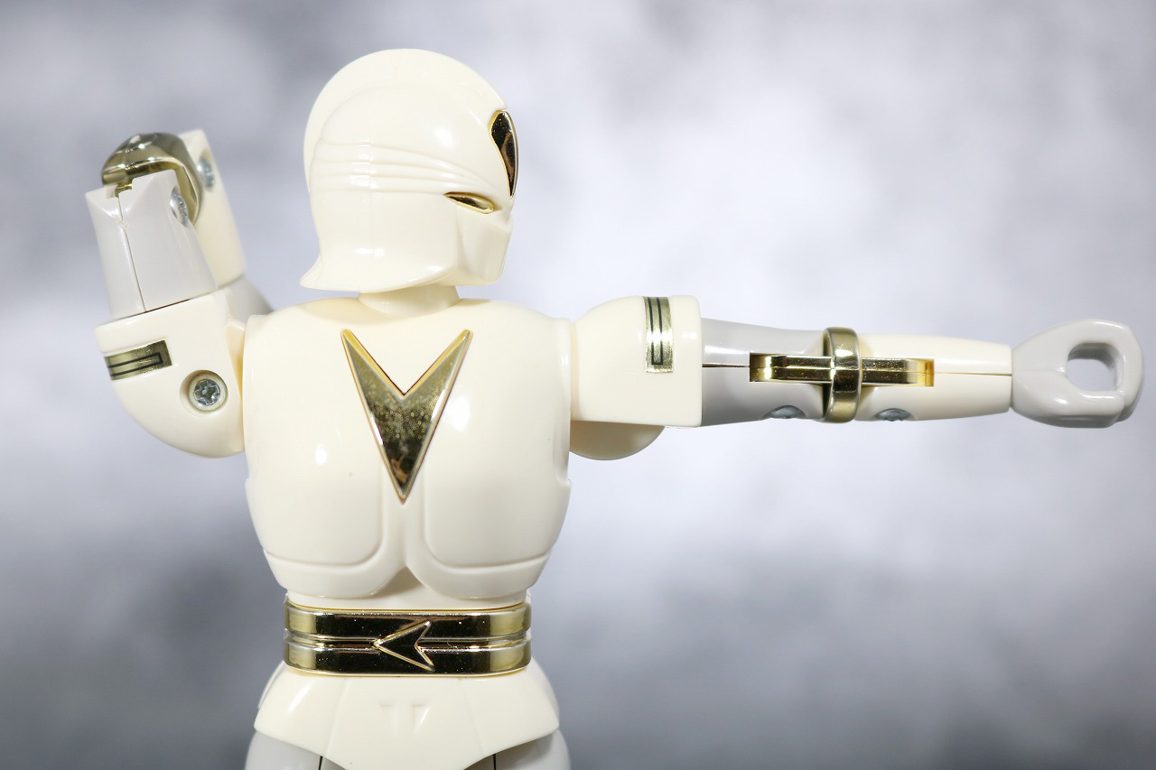 プラデラ　獣将ファイター　バトルカーク　レビュー　可動範囲