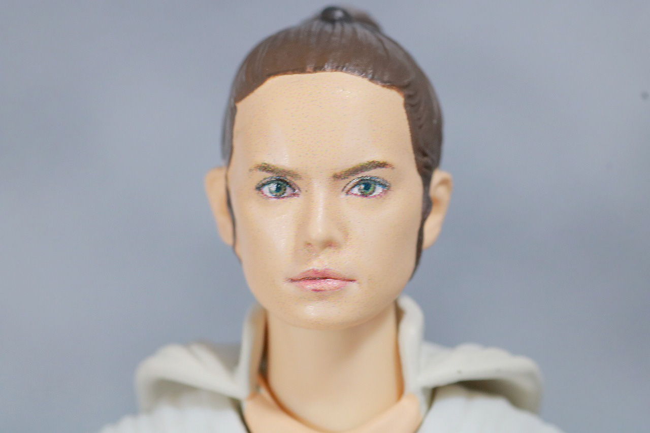 S.H.フィギュアーツ　レイ　（STAR WARS: The Rise of Skywalker）　スカイウォーカーの夜明け　レビュー　全身