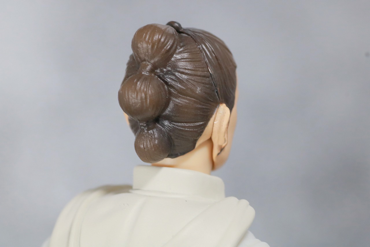 S.H.フィギュアーツ　レイ　（STAR WARS: The Rise of Skywalker）　スカイウォーカーの夜明け　レビュー　全身