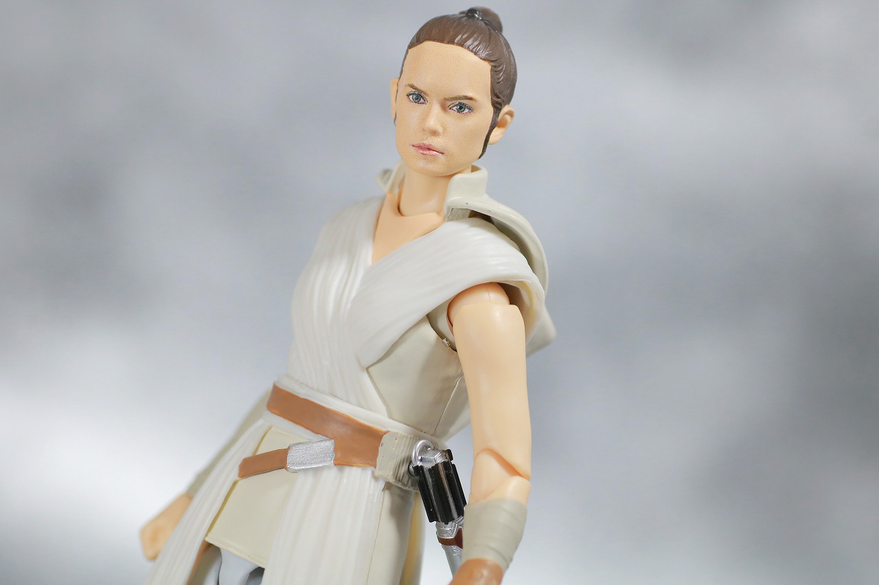 S.H.フィギュアーツ　レイ　D-O　（STAR WARS: The Rise of Skywalker）　スカイウォーカーの夜明け　レビュー　アクション