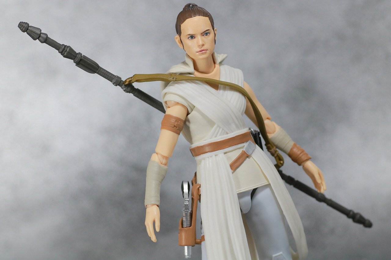 S.H.フィギュアーツ　レイ　D-O　（STAR WARS: The Rise of Skywalker）　スカイウォーカーの夜明け　レビュー　アクション