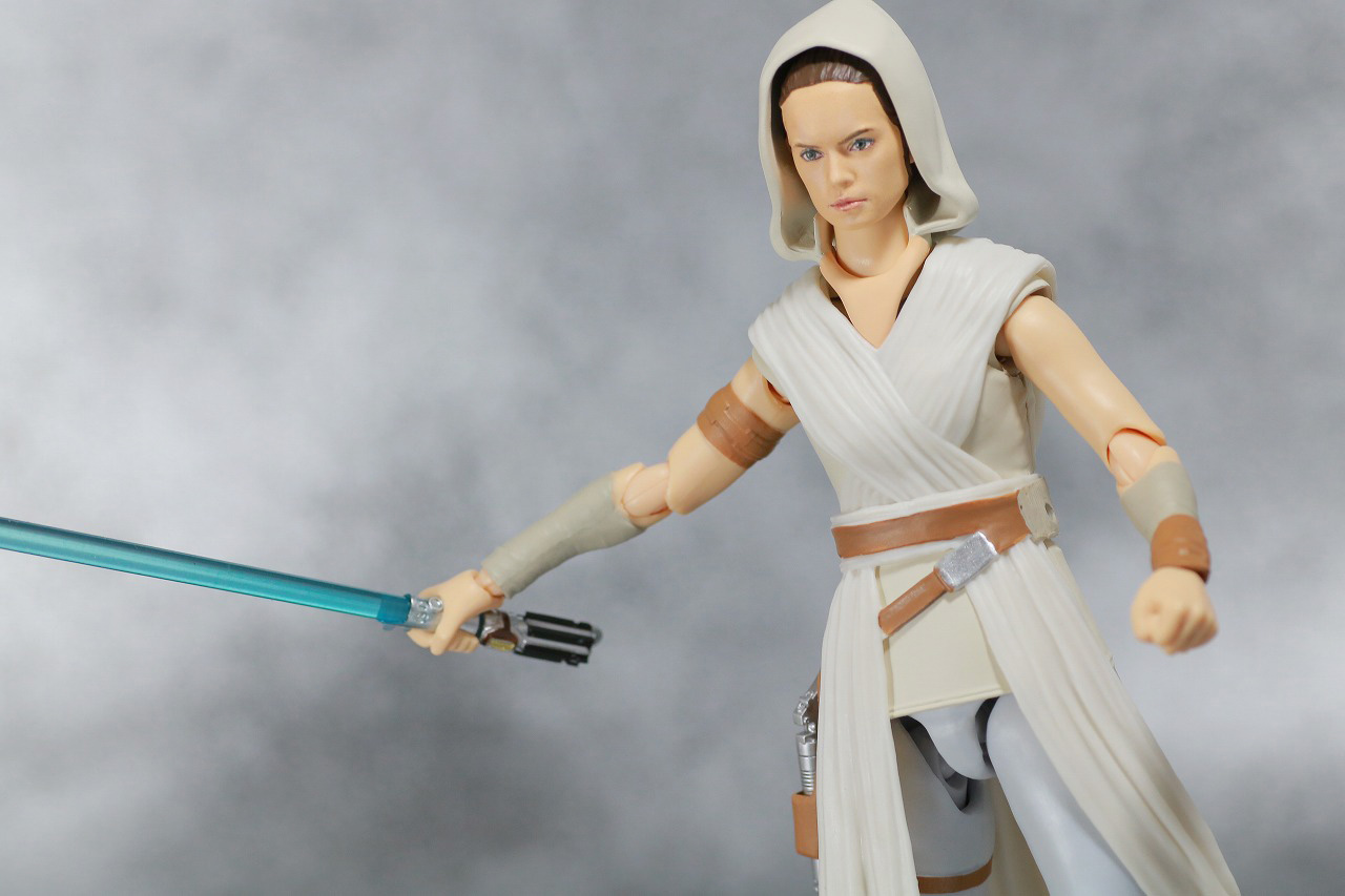 S.H.フィギュアーツ　レイ　D-O　（STAR WARS: The Rise of Skywalker）　スカイウォーカーの夜明け　レビュー　アクション