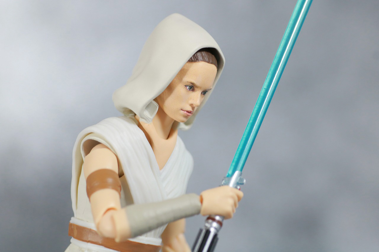 S.H.フィギュアーツ　レイ　D-O　（STAR WARS: The Rise of Skywalker）　スカイウォーカーの夜明け　レビュー　アクション